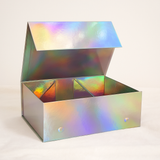 SILVER HOLOGRAPHIC MAGNETIC GIFT BOX